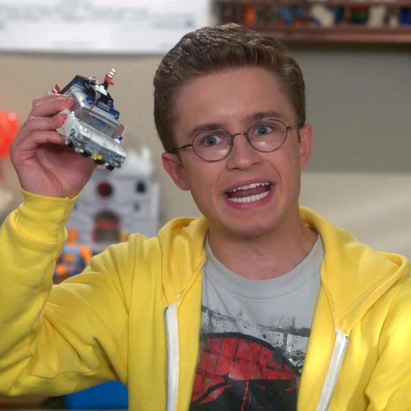 Ectotron Makes Time Traveling Appearance On The Goldbergs   With Clip (1 of 1)